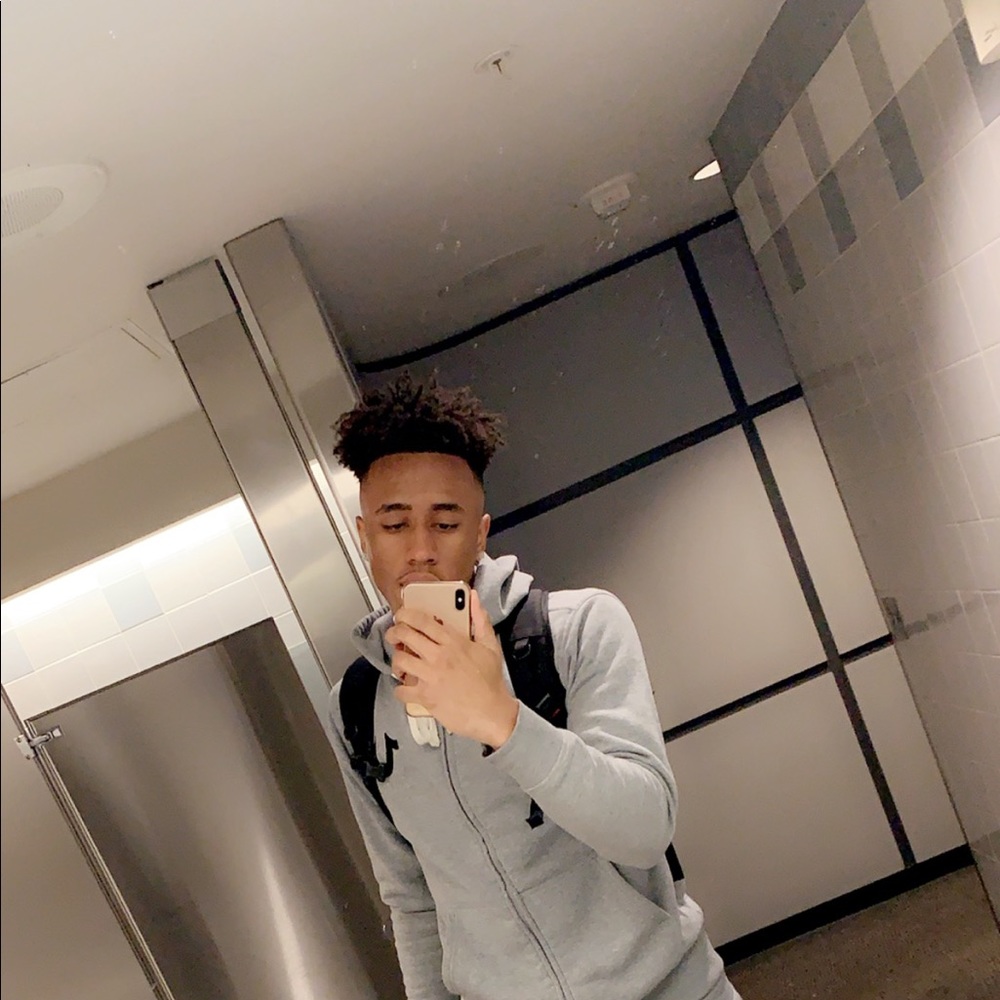 Meet your Posher, Garrett